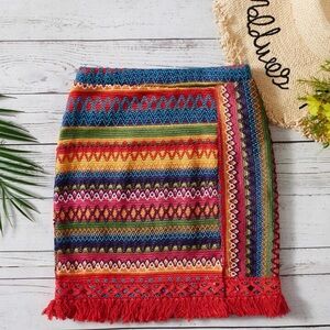 SHEIN Colorful Patterned Women's Skirt - EUC